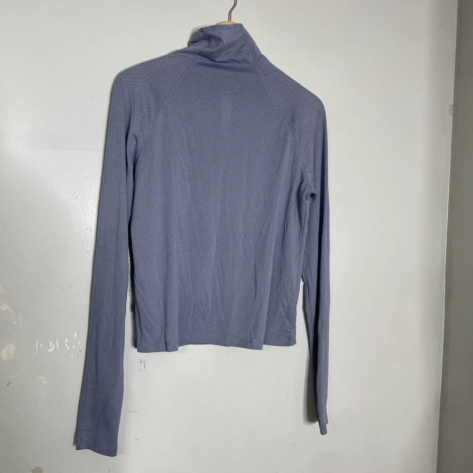 Oiselle Mesh Funnel Neck Top Large Blue - Image 2