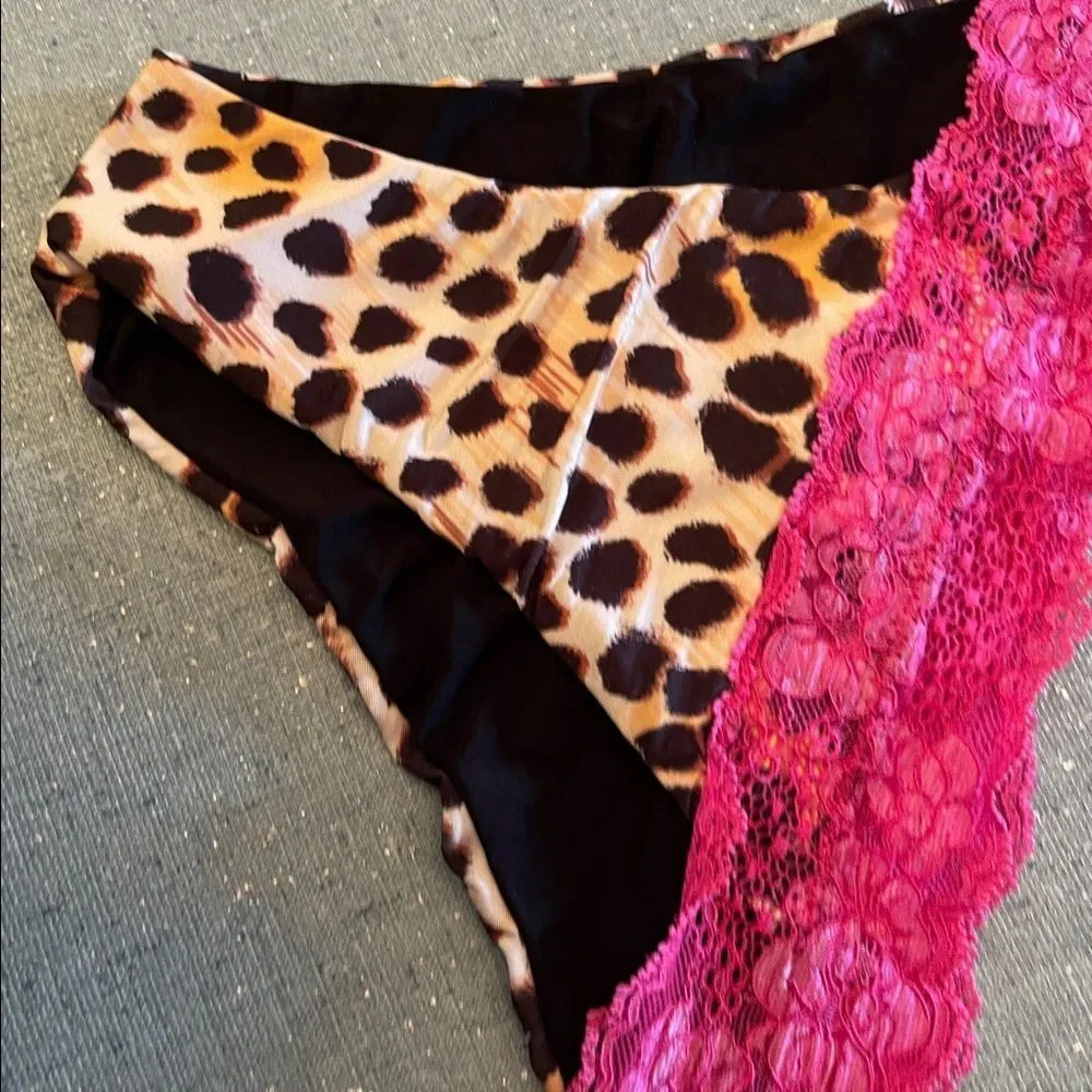 Beach Bunny‎ Lace Animal Print Bikini Bottom - Image 6