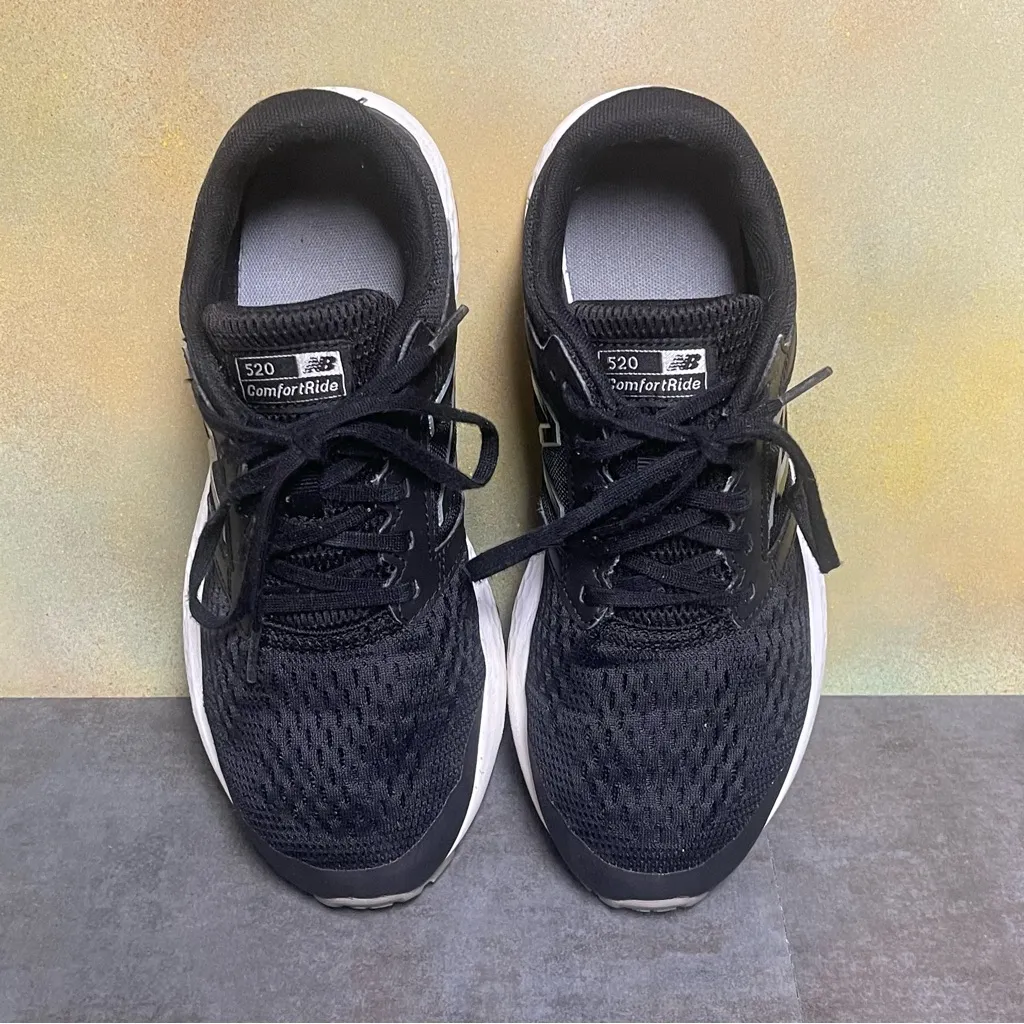New Balance 520 Comfort Ride Women's Wide Sneakers Black/White Size 8.5D - Image 8