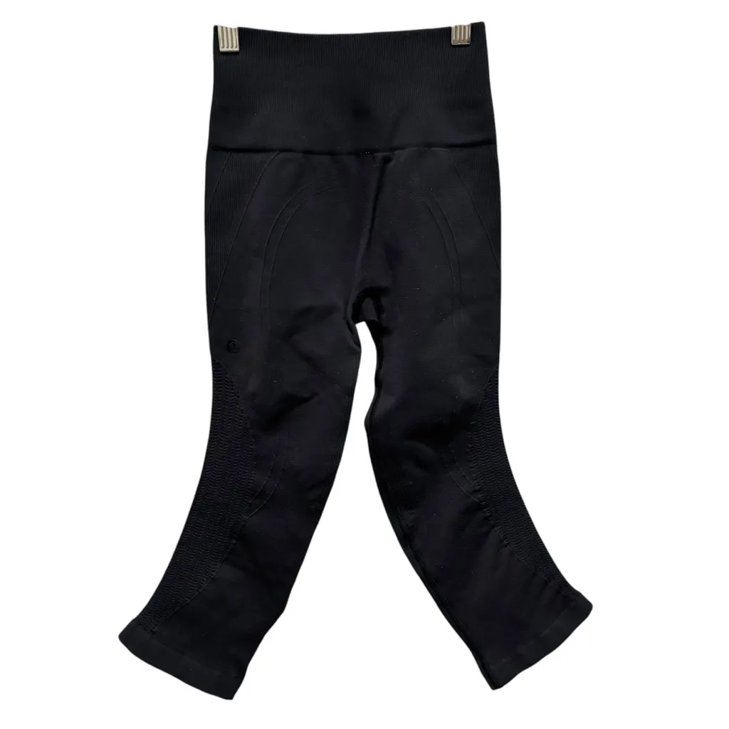 Lululemon dark gray seamless leggings cropped running yoga pants - Image 3