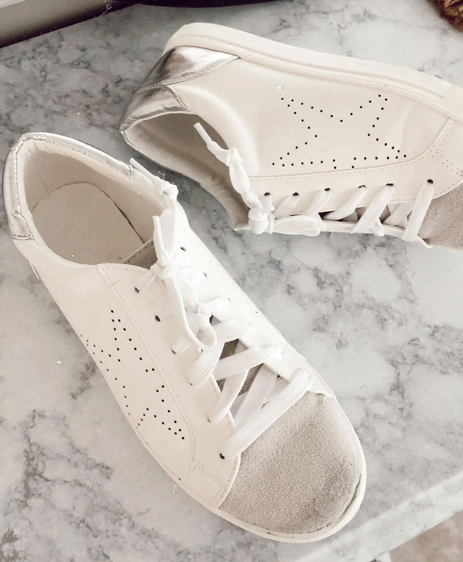 Star Sneaker White Size 6 - Image 2