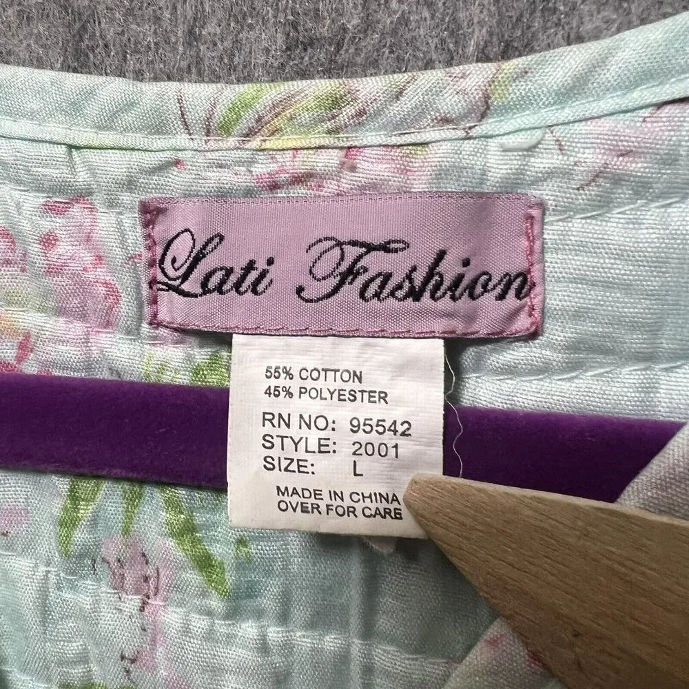 Lati Fashion Sleepwear Nightgown L House Coat Robe Button Up Short Sleeve Pastel Size L - Image 3