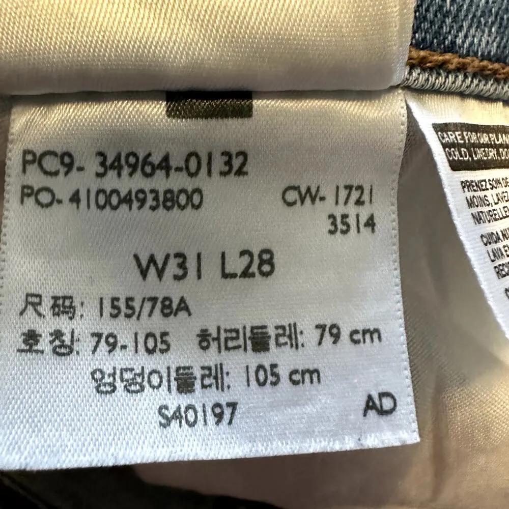 Levi's Wedgie Straight Jeans High Rise Distressed Raw Hem Light Wash W31 L28 - Image 5