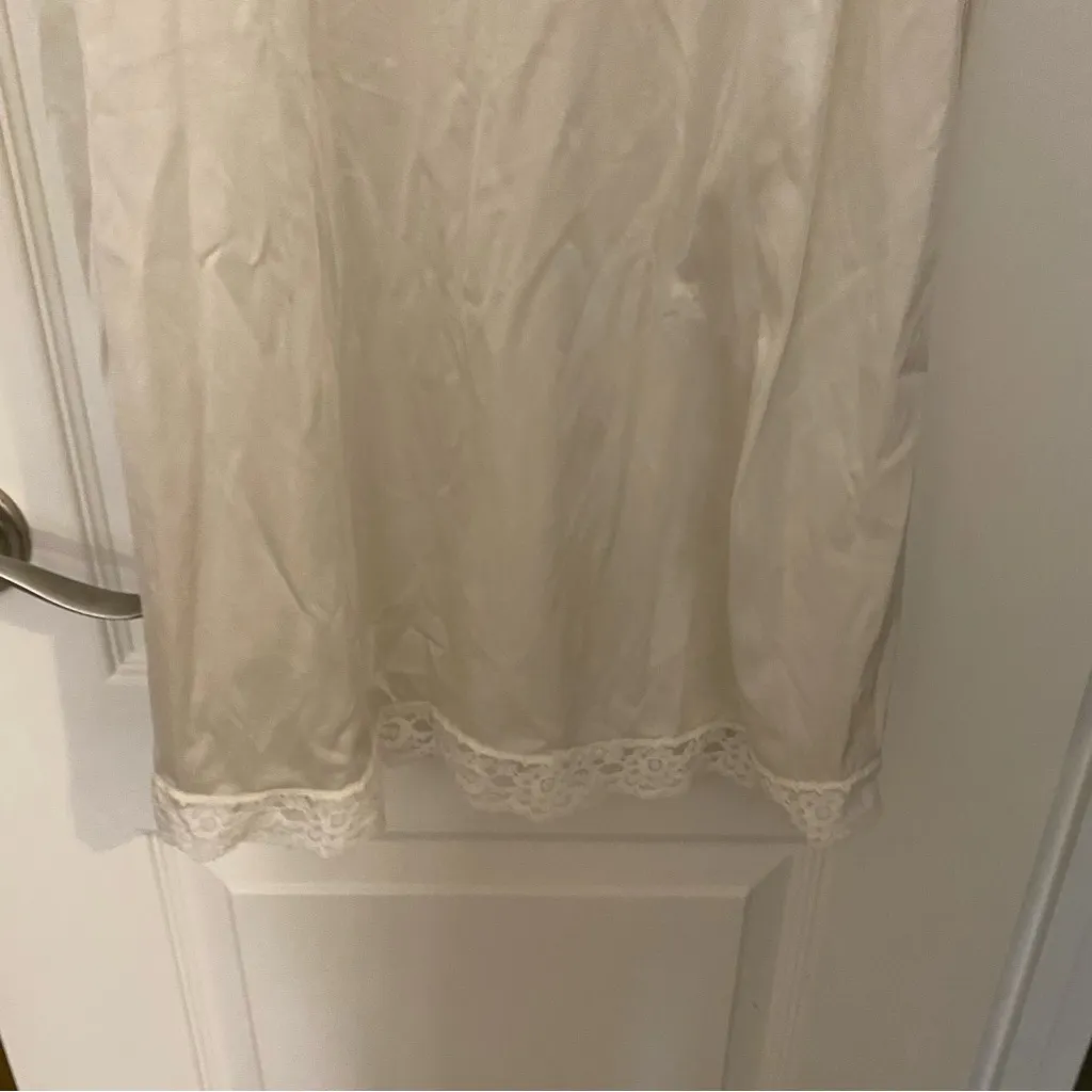 Vassarrette Womens Vintage Full Slip L Large 38” White Satin & Lace Babydoll - Image 5