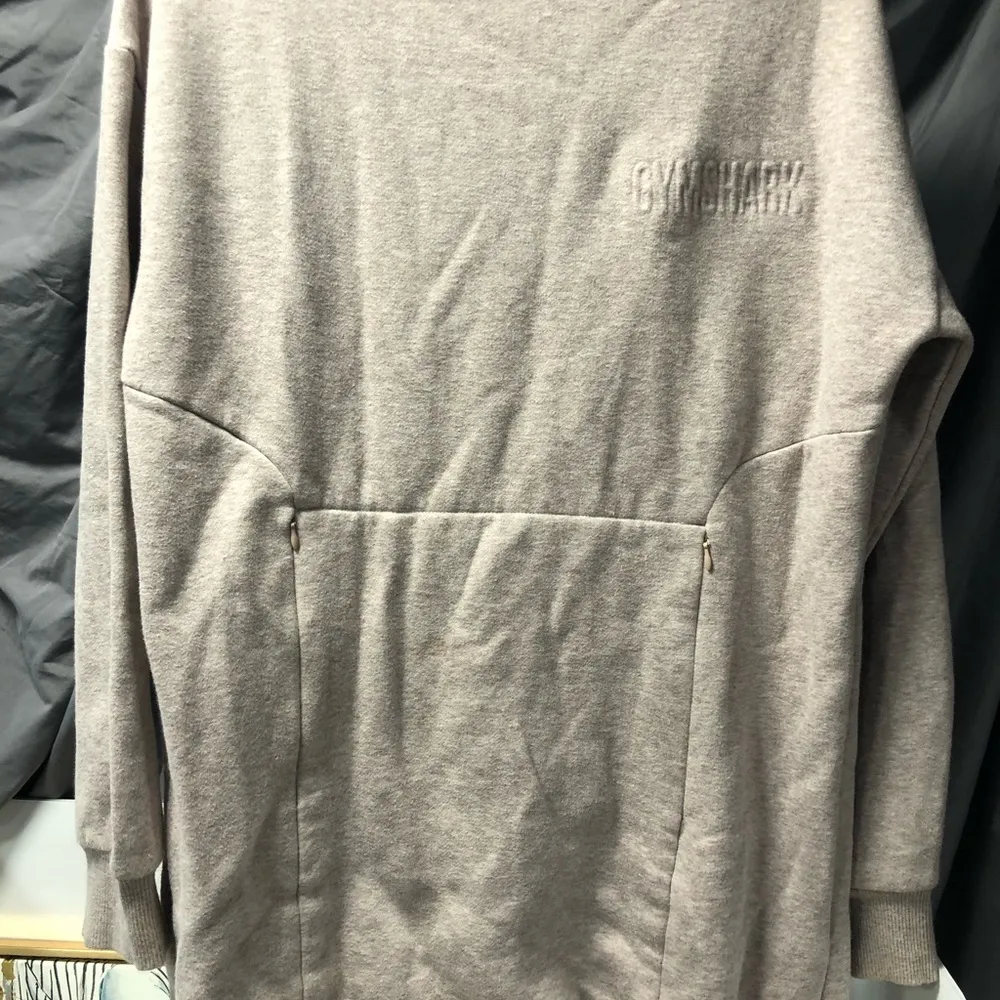 Gymshark sweatshirt - Image 2