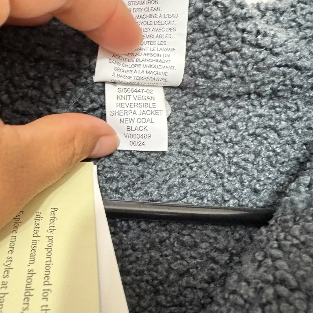 Banana Republic Reversible Vegan Suede Sherpa Jacket Gray Size XS NEW - Image 5