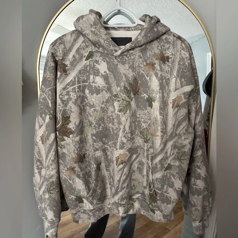 Abercrombie & Fitch Camo Hoodie - Image 2