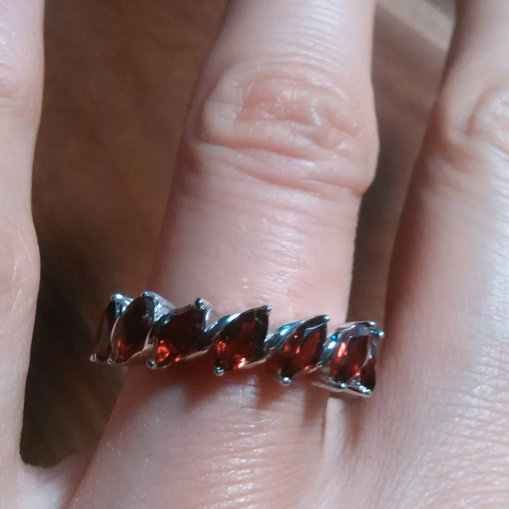 Mozambique Garnet Sterling Silver Fancy Ring (Size 7) - Image 8