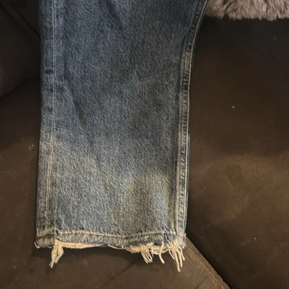 Agolde women’s jeans size 29 - Image 4