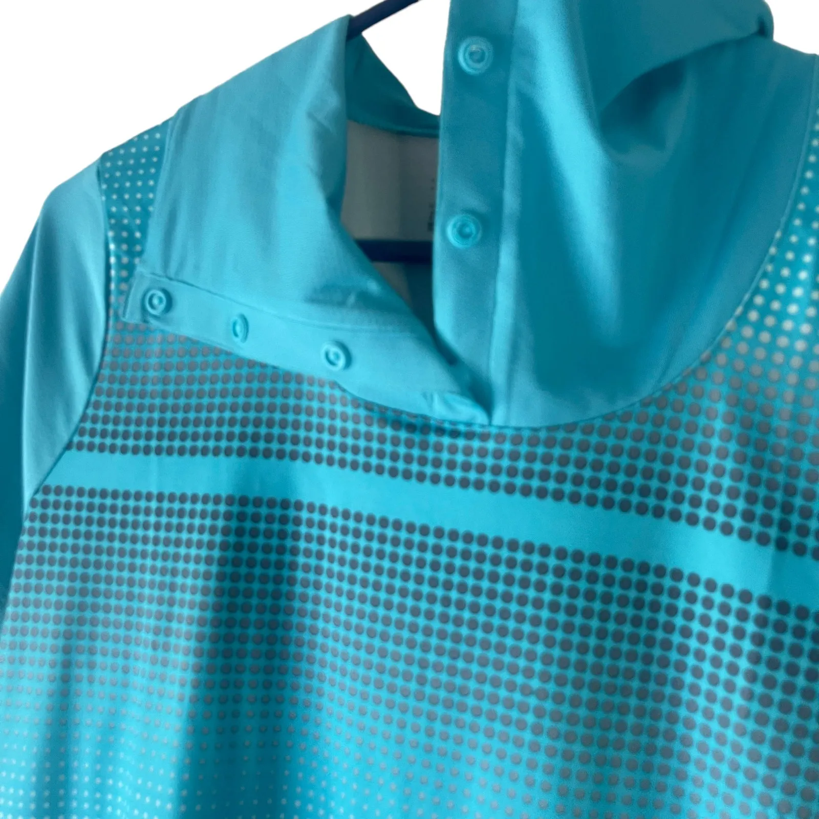 Nike Golf NWT Women's‎ Size Medium Blue Half Button Activewear Polo - Image 5