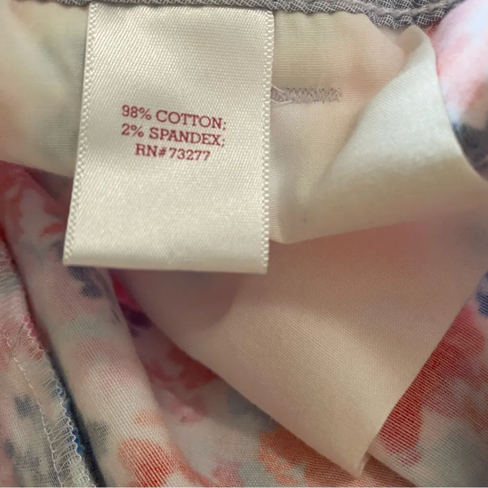 SO floral print Shorts Juniors size 5 - Image 5