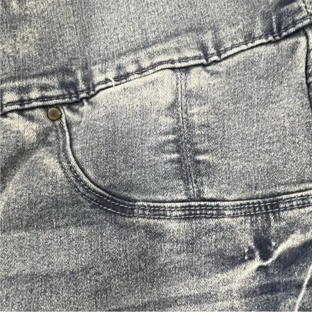 Laurie Felt Women's Petite Blue Straight Leg Jeans Size L - Image 5