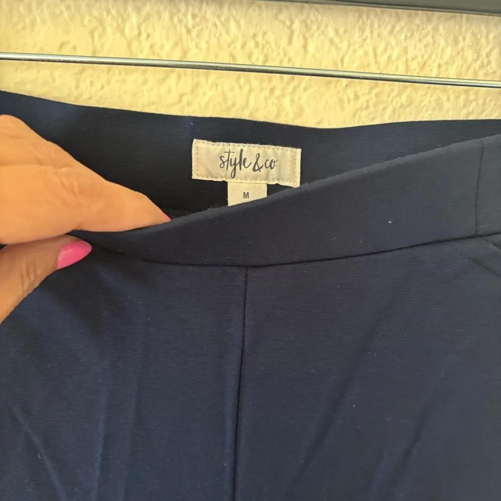 Style & Co. Pull on Straight Leg dress Pants Size M - Image 5