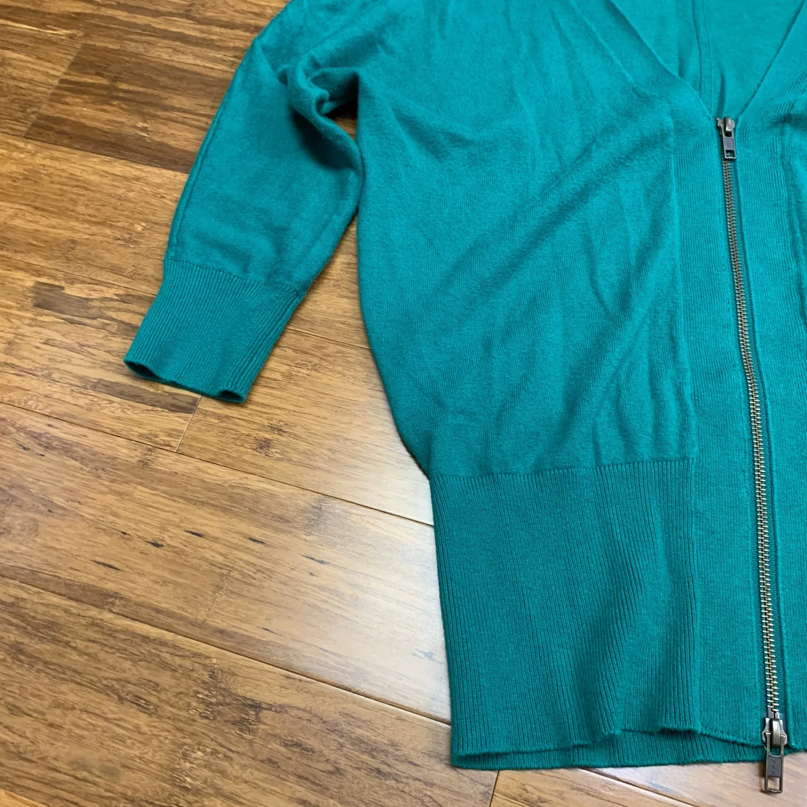 Cabi Cardigan Sweater Womens Size Small Zip Up 3/4 Sleeve Knit Green Lightweight - Image 2