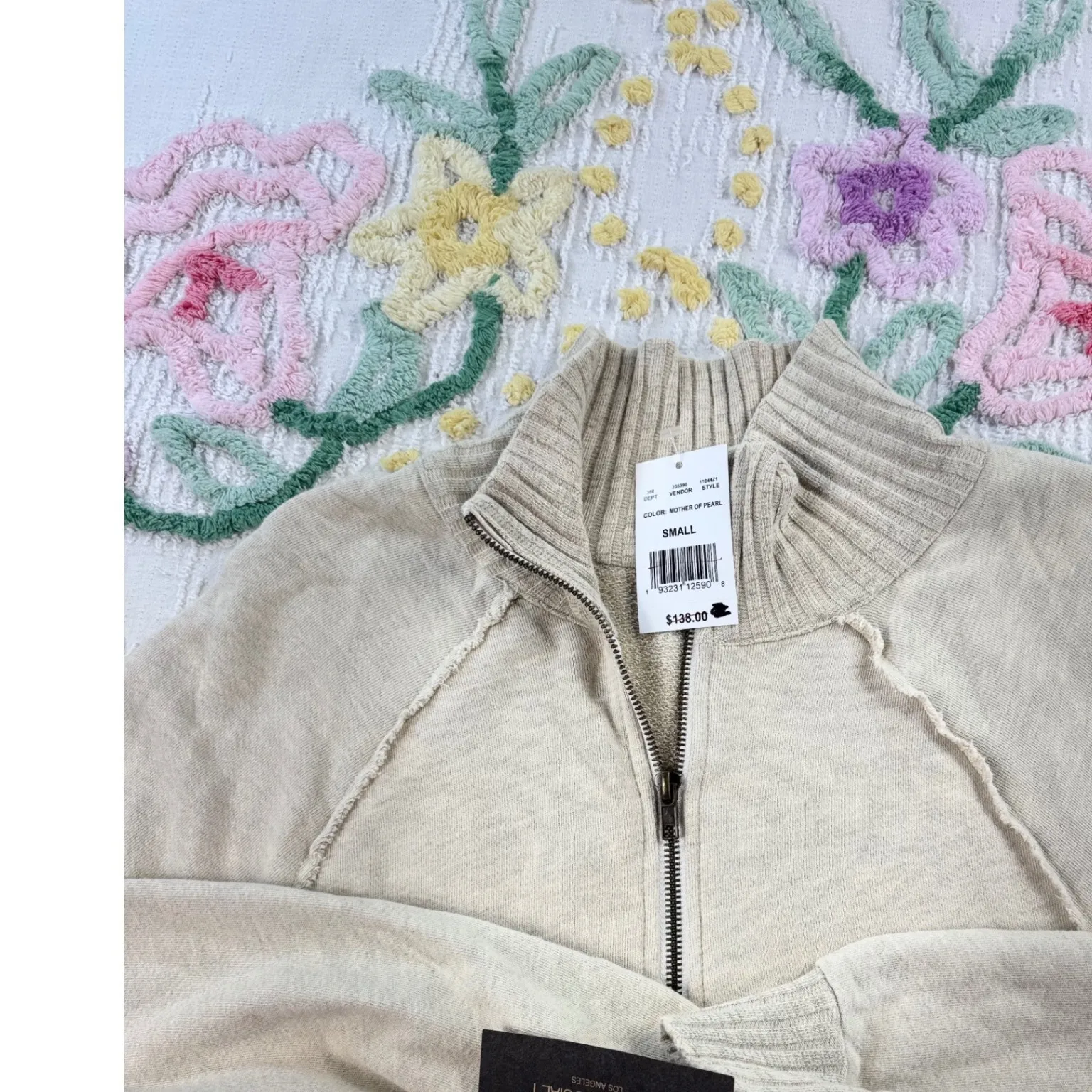 Project Social T Beige Ribbed Collar Quarter Zip Pullover Sweatshirt Small - Image 4