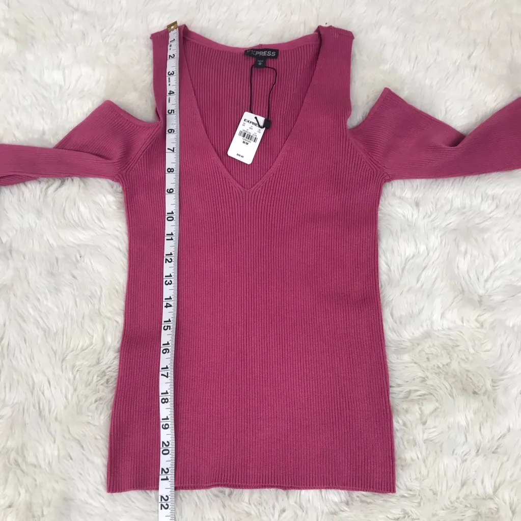 EXPRESS Pink Low Cut Cutout Sweater Top Cold Shoulder Bell Sleeve Medium New‎ - Image 8