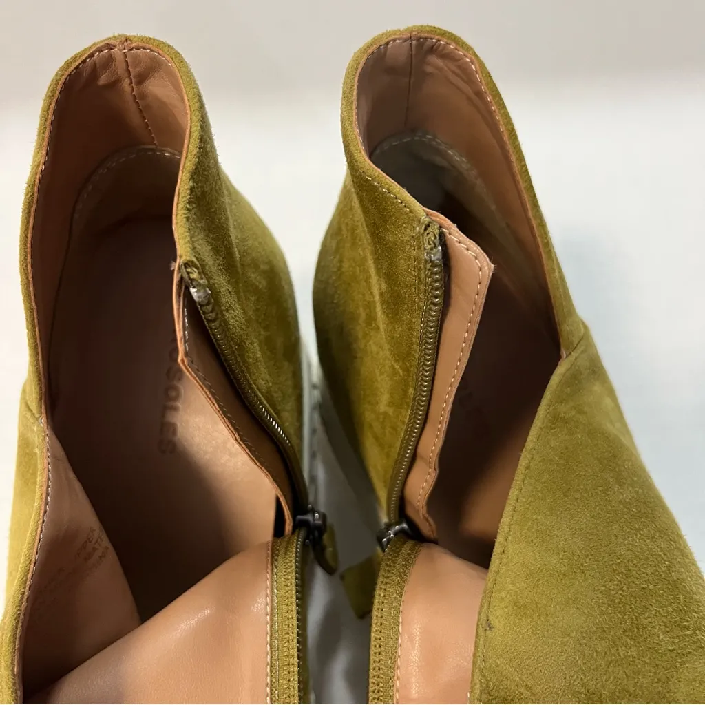 Aerosoles Zia Olive Green Suede Wedge Sneakers Sz 10.5 NWOT/ No Box - Image 9