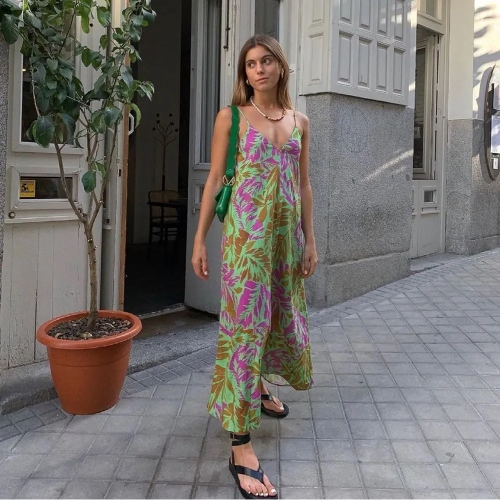 NWT ZARA Linen Floral Green Maxi Dress XS - Image 97