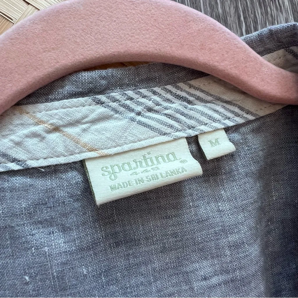 Spartina 449 blue linen button down shirt - Image 2