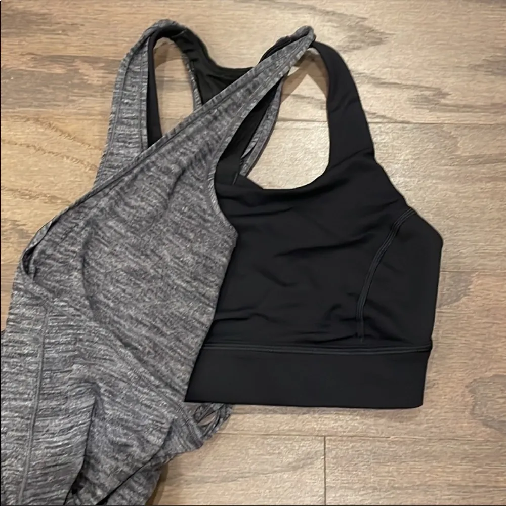 Lululemon Grey Twist Back Tank With Built In Sports Bra - Size 4 - Image 4