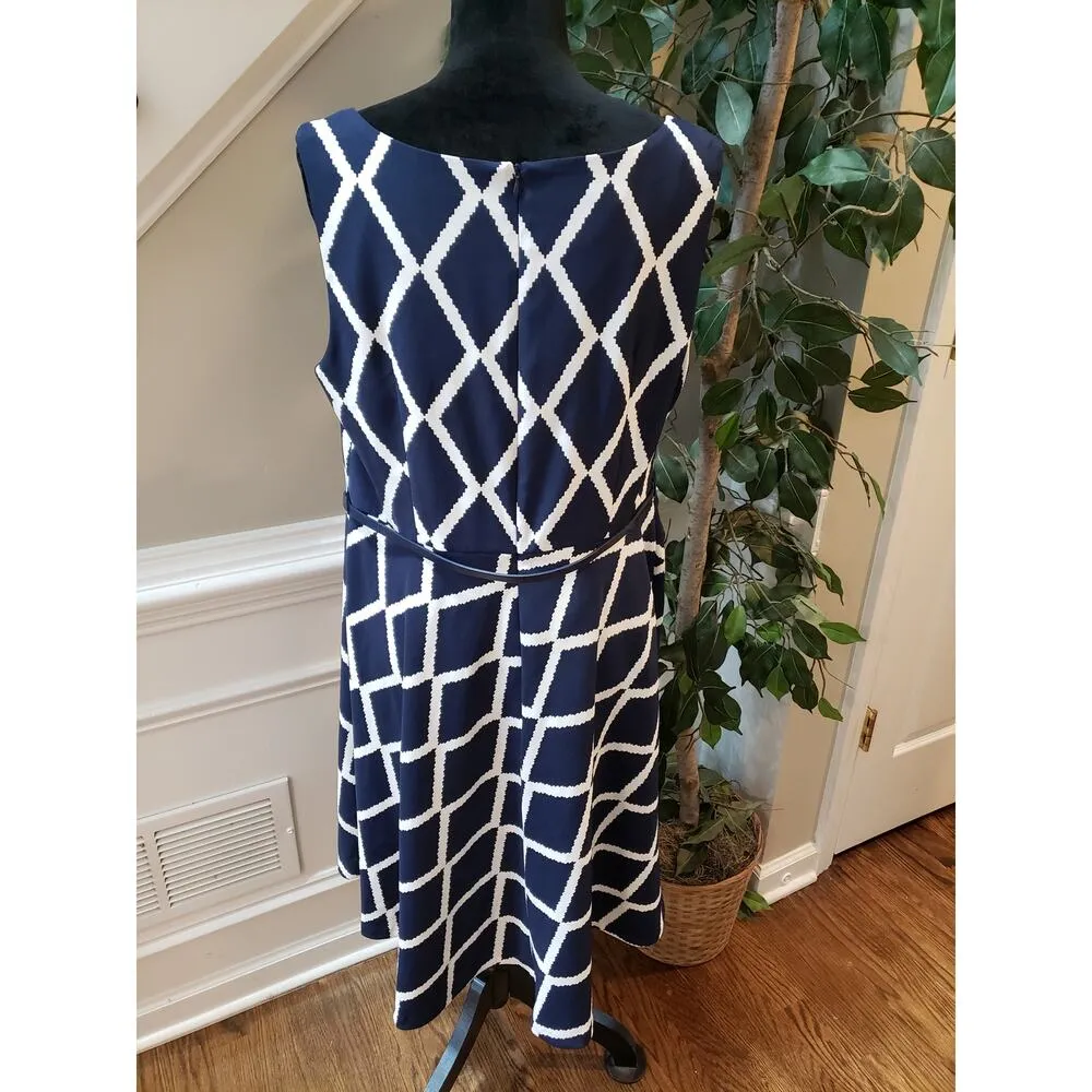 AGB Sheath Dress Women's 14W Blue & White Round Neck Sleeveless Belted Pullover Size undefined - Image 4