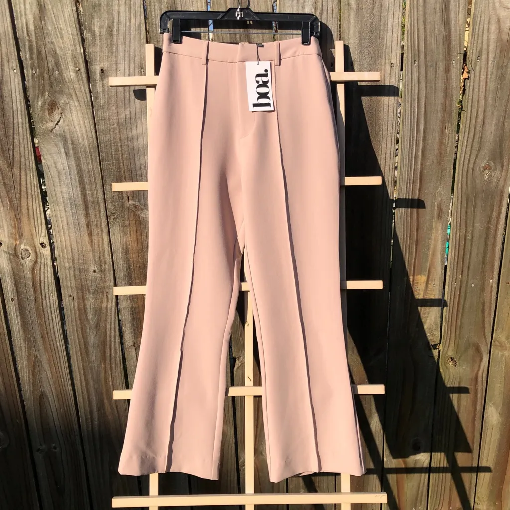 NEW Because of Alice BOA Wide Leg Suit Trousers Dusty Rose M Pink Size M - Image 3