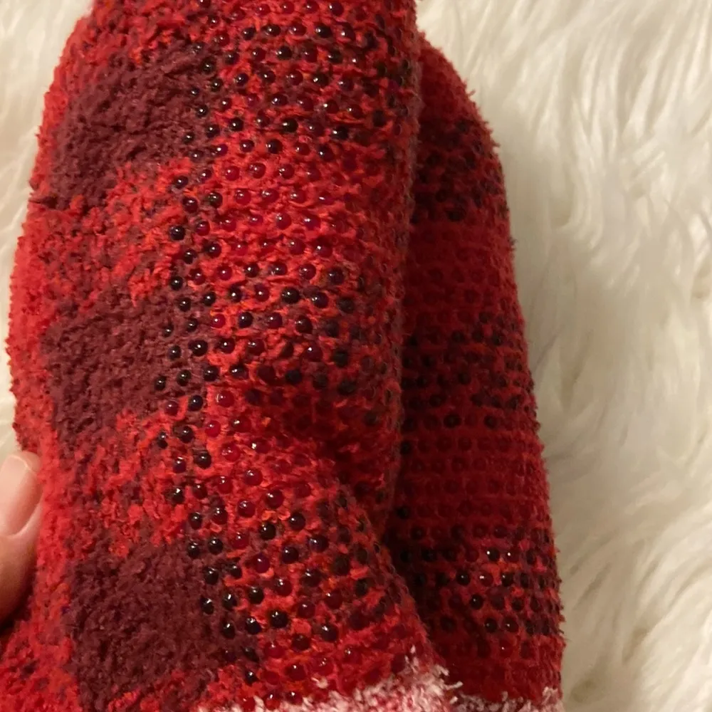 Cuddl Duds Sherpa Socks brand new with tag plush fill - Image 5