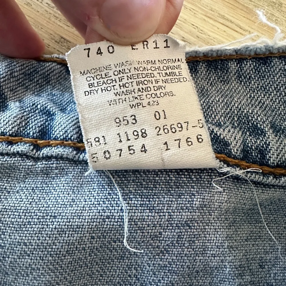 VTG Levi’s women’s capri blue Bermuda denim junior size 7 - Image 5