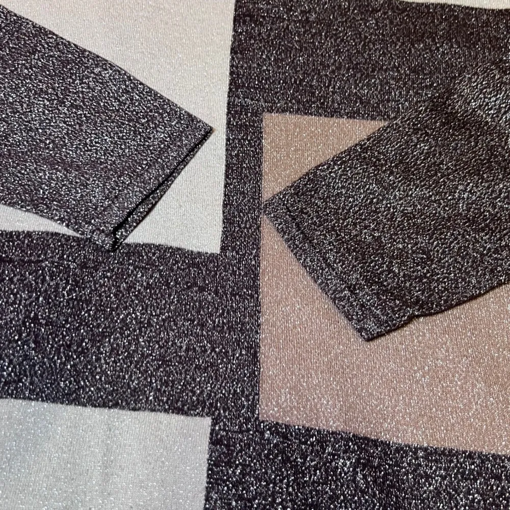 Alfred Dunner Geometric Patchwork Sparkle Knit Sweater Womens Medium Brown/Tan - Image 8