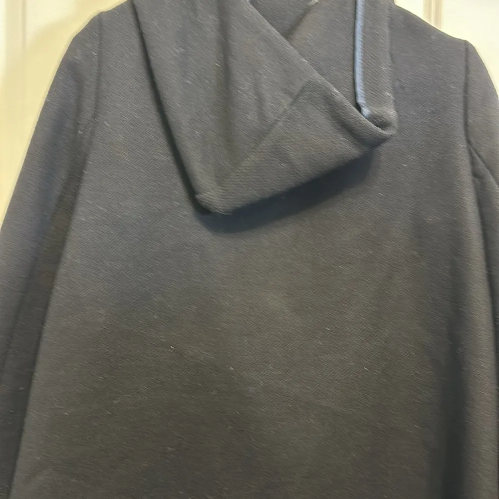 Zara Basic size medium zip up coat w‎ hood 75%wool - Image 4