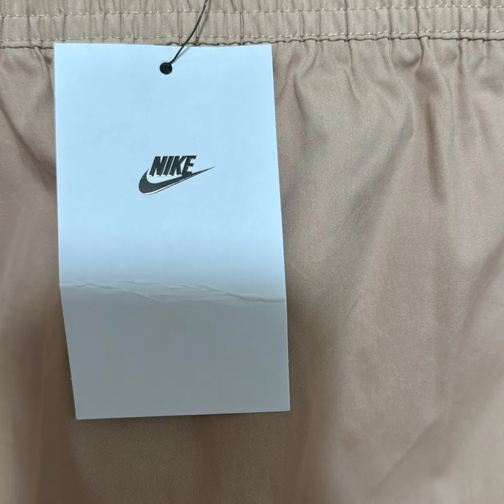 NIKE NWT khaki standard fit skirt plus size 3X pockets - Image 5