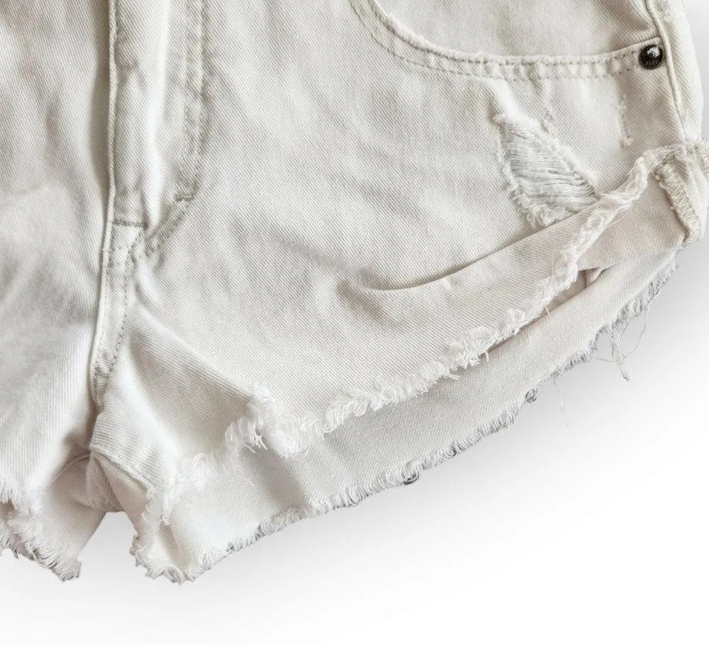 Free People White Mid Rise Super Cheeky Jean Shorts 26 - Image 3