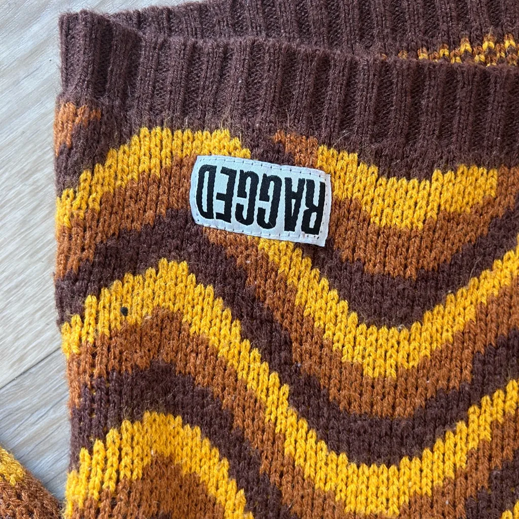 Ragged Jeans Cropped Knit Sweater - Image 4