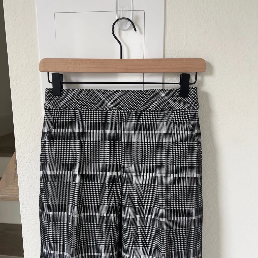 SPANX Ponte Plaid Jacquard Wide Leg Dress Pants 20677R in Black and White - Image 5