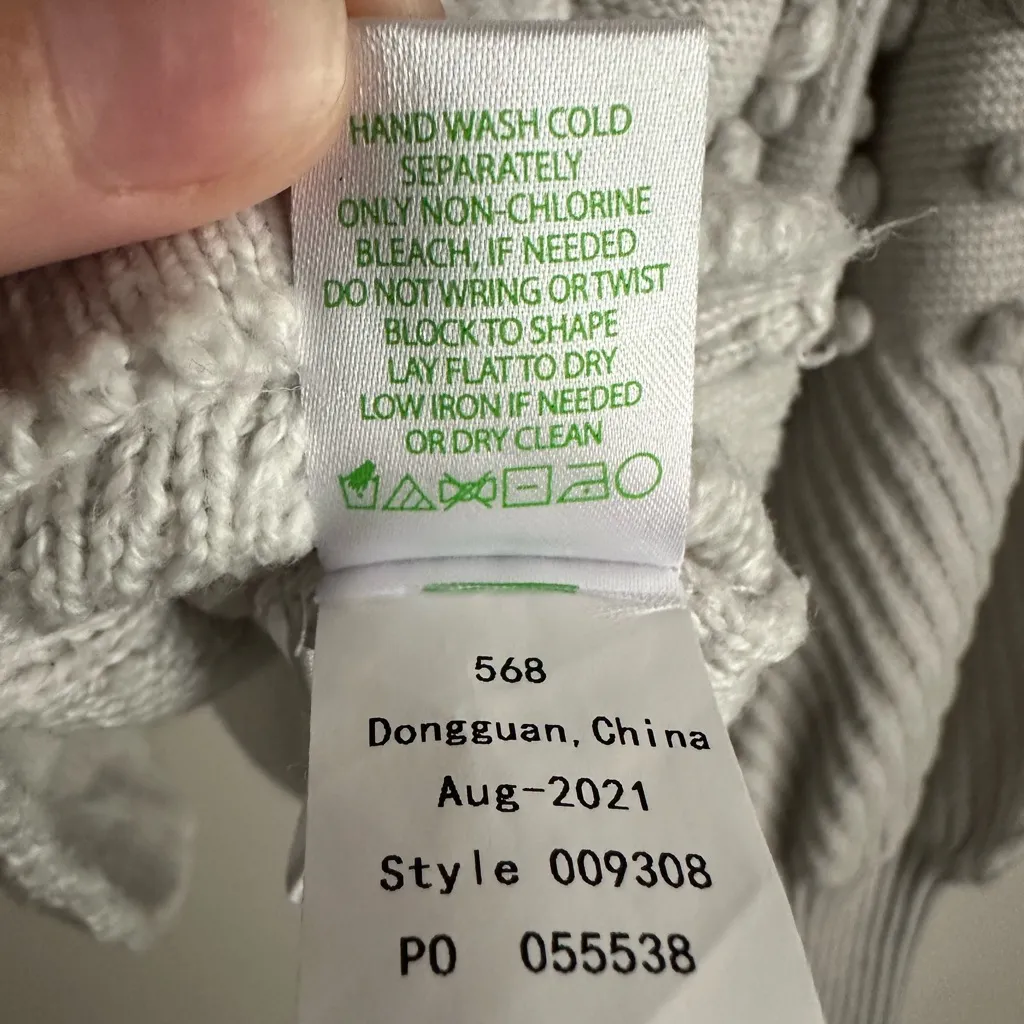 Lilly Pulitzer Kippa Light Gray Textured Sweater - Image 5