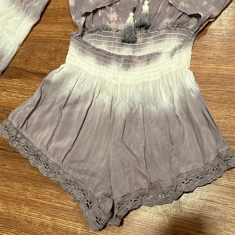 Surf Gypsy Purple Romper Size L - Image 4