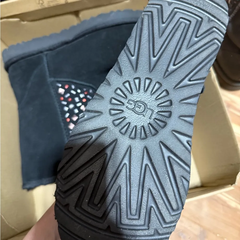 NWT - never worn Ugg studded short boots - Image 3