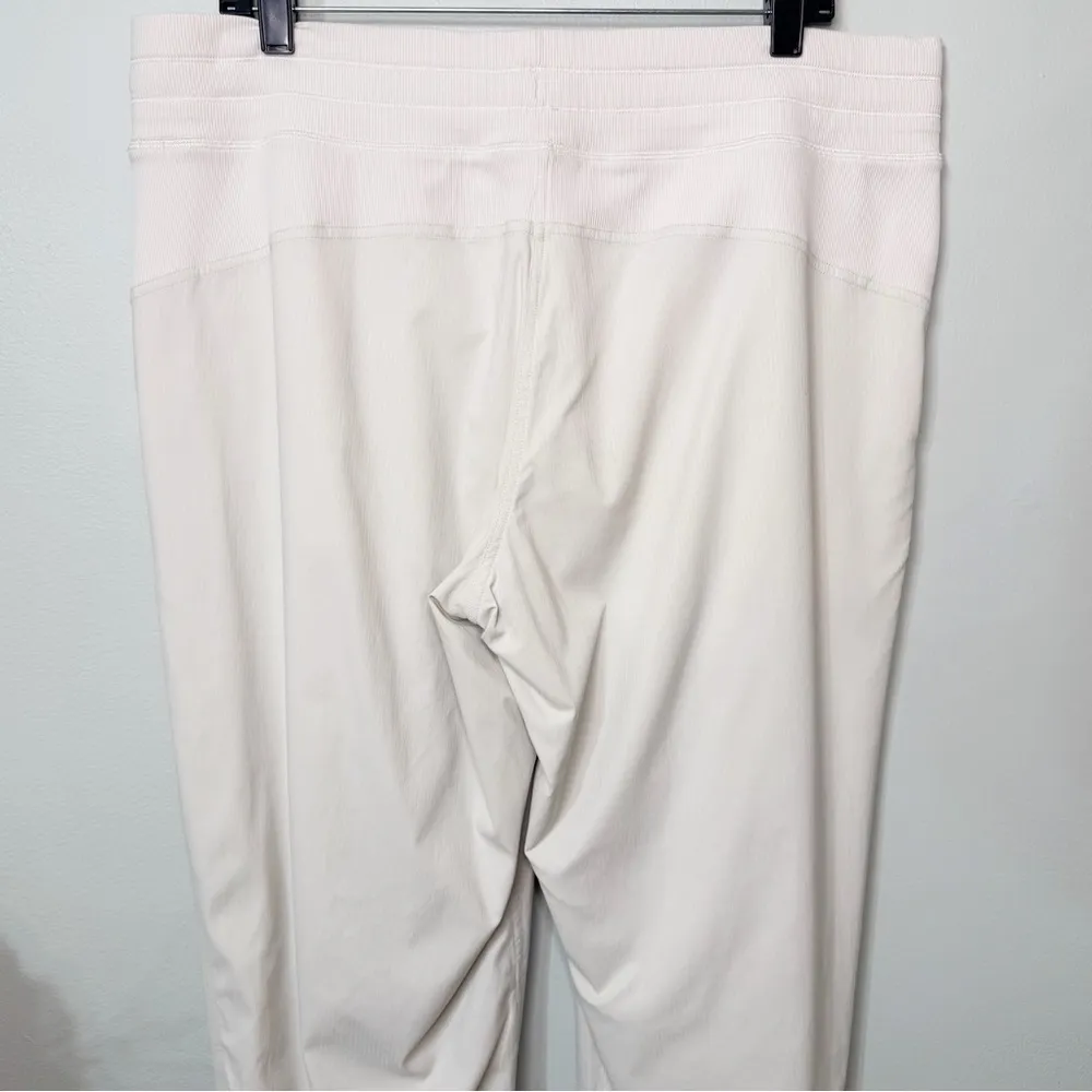 Lululemon Dance Studio Joggers Bone Off White Size 14 Like New - Image 8