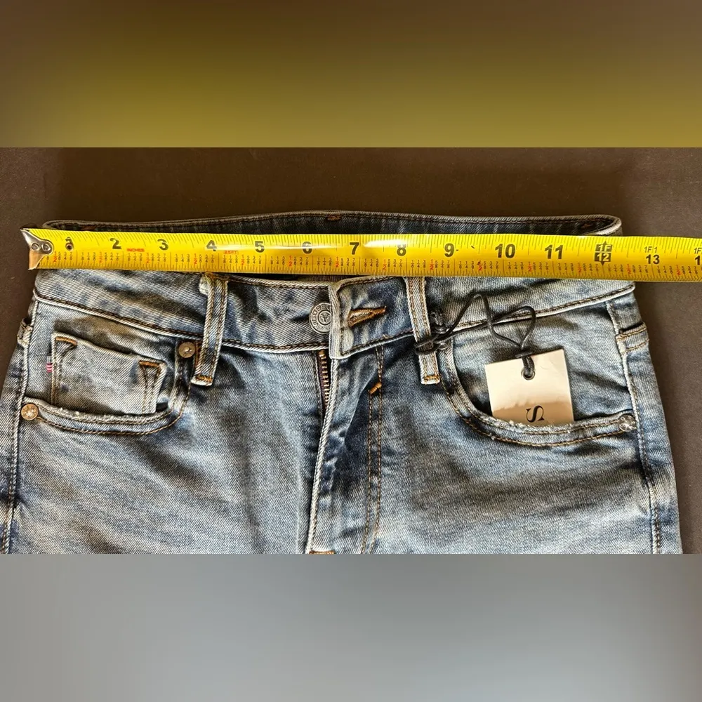 Vigoss (24) Hige Rise NWT Stevie Straight Crop, Raw Hem, light wash - Image 12