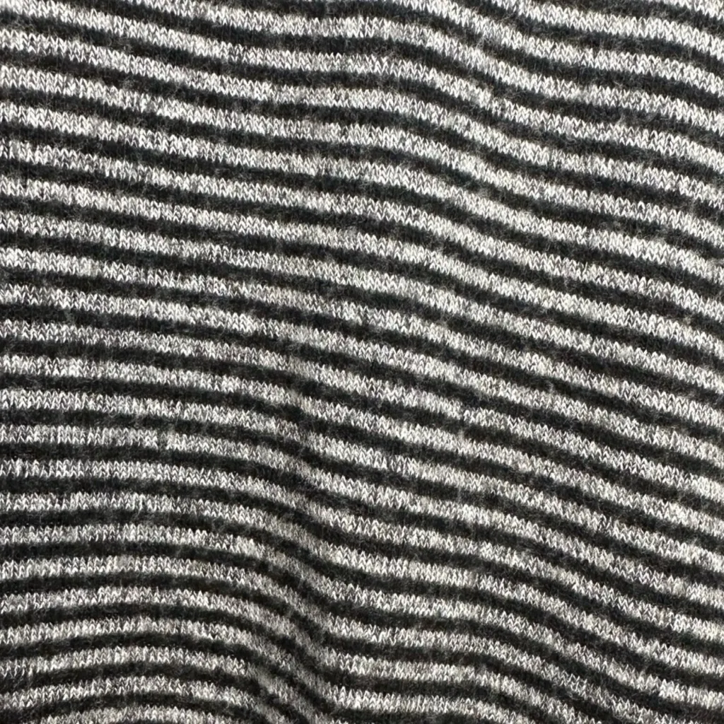 Abercrombie & Fitch Black and White Striped Long Sleeve Dress - Image 4