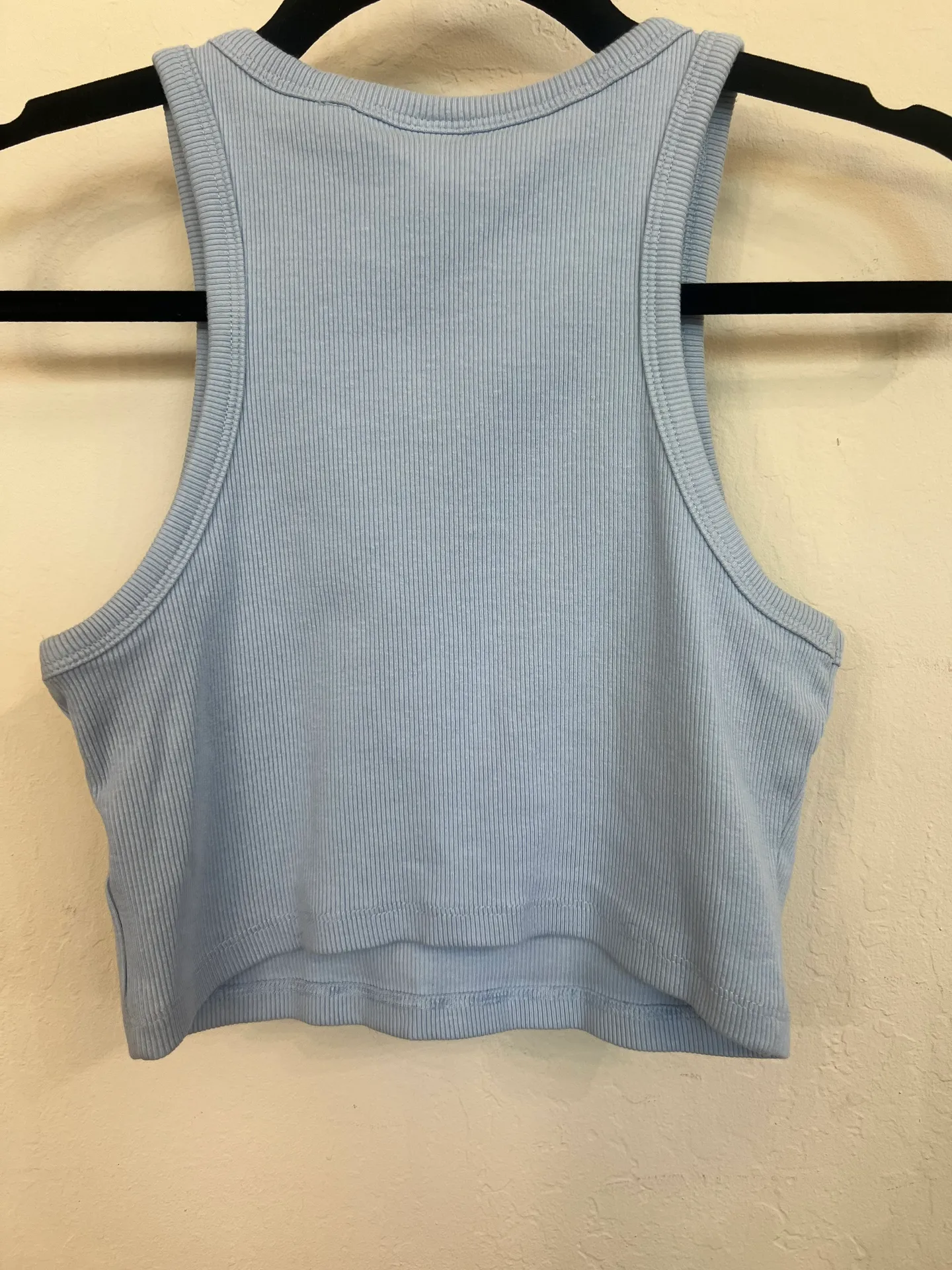 Cropped Tank Top - Image 2