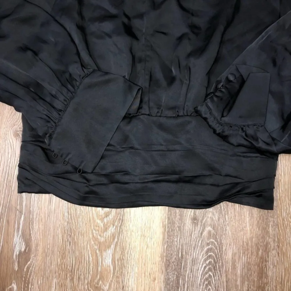 Good American Black Satin Keyhole Blouse Top Small NWOT - Image 6