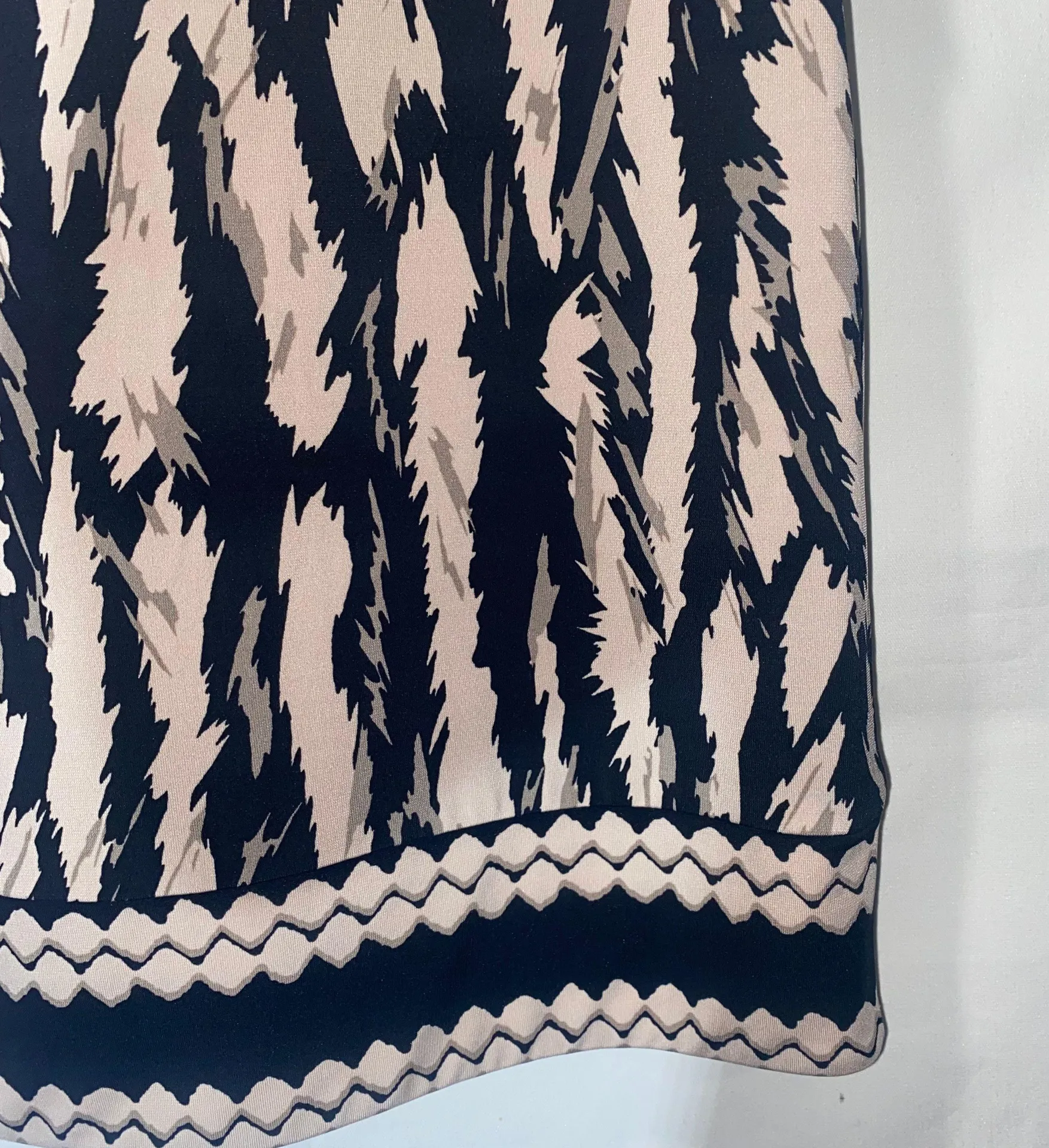 BCBGMAXAZRIA Bridgit Animal Print Tunic Dress - Image 2