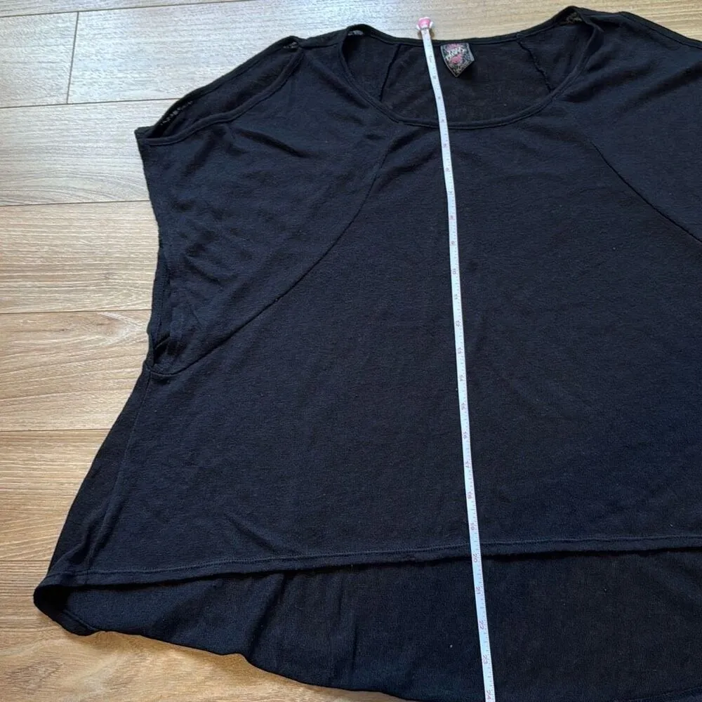 Vintage free people black/dark navy top with lace back piece size small   Has ol - Image 4