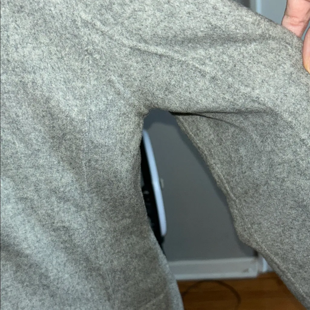 Kate Hill 90%Wool  10%Nylon Light Gray Women's Blazer - Image 4