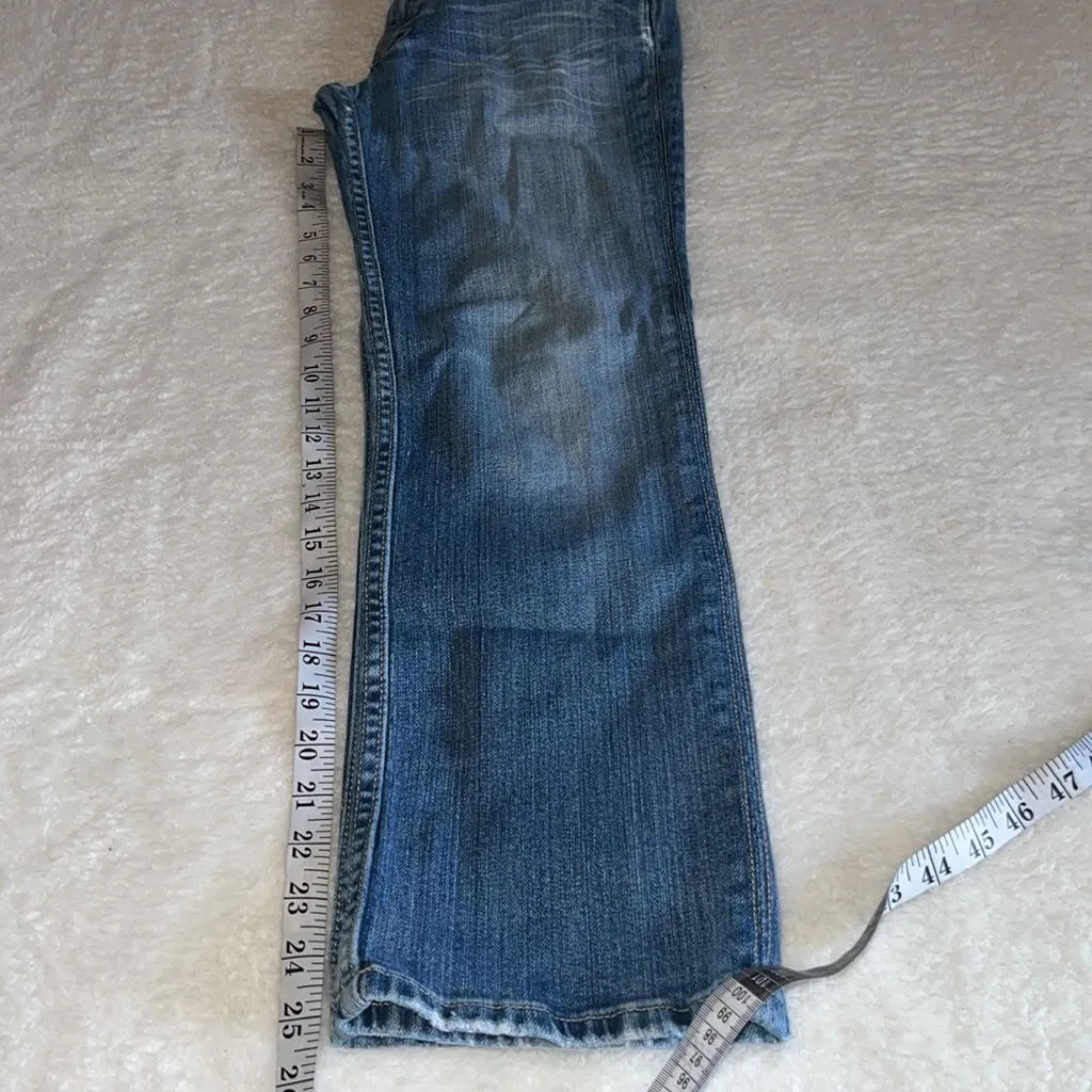 Miss Me Distressed Cropped‎ Jeans- Size 4 - Image 5