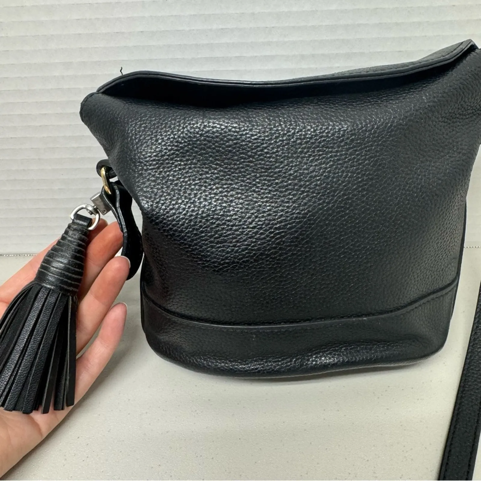 Nordstrom Black Pebbled Leather Crossbody Handbag Purse Bag Fringe Tassel - Image 3