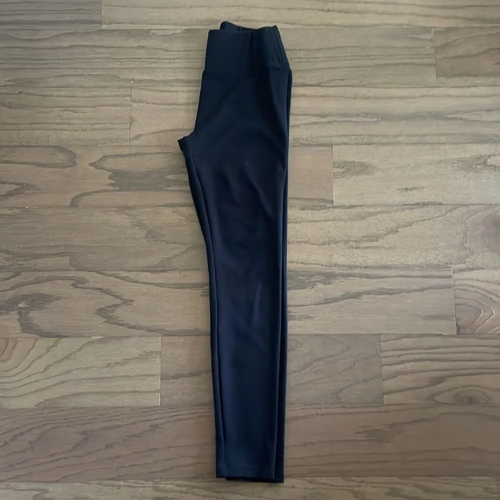 Lou and Grey Black Knit Leggings - Size XS - Image 2