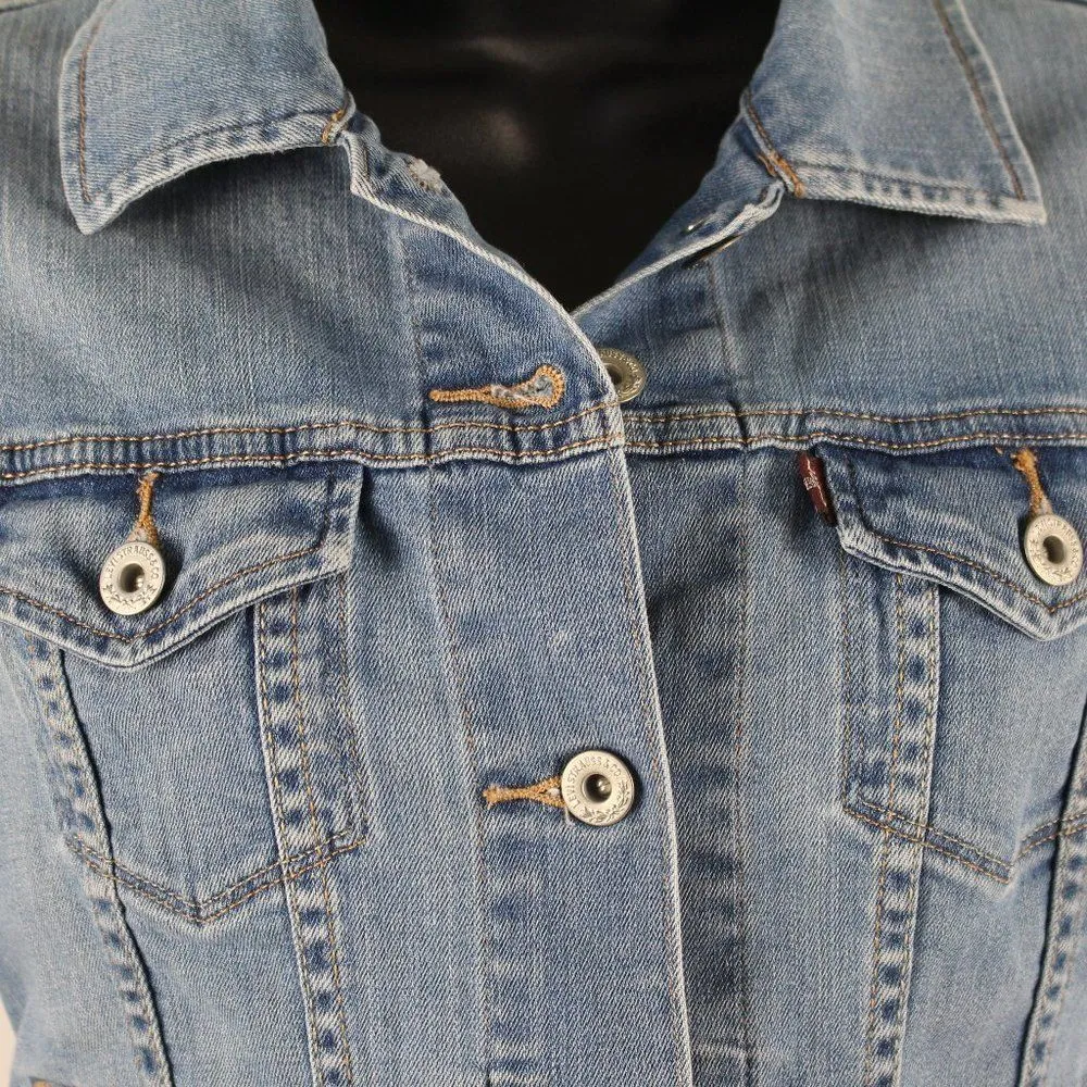 Women's Levi Strauss Jean Jacket - Image 2