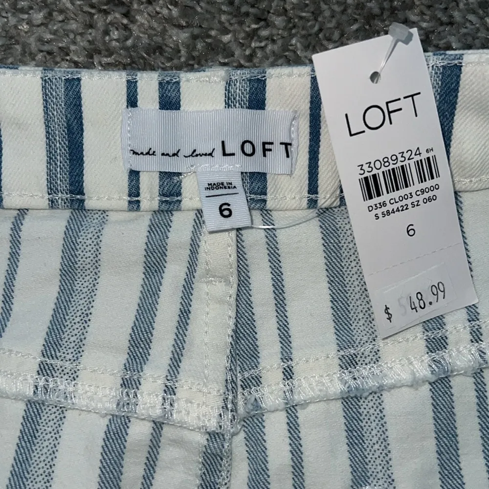 NWT Ann Taylor  Denim Skirt - Image 3